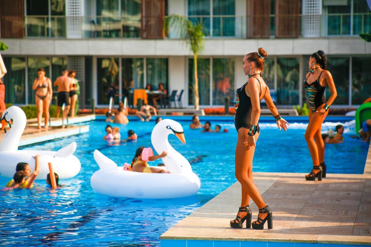 Courtyard Long Beach Holiday Resort Iskele District  외부 사진