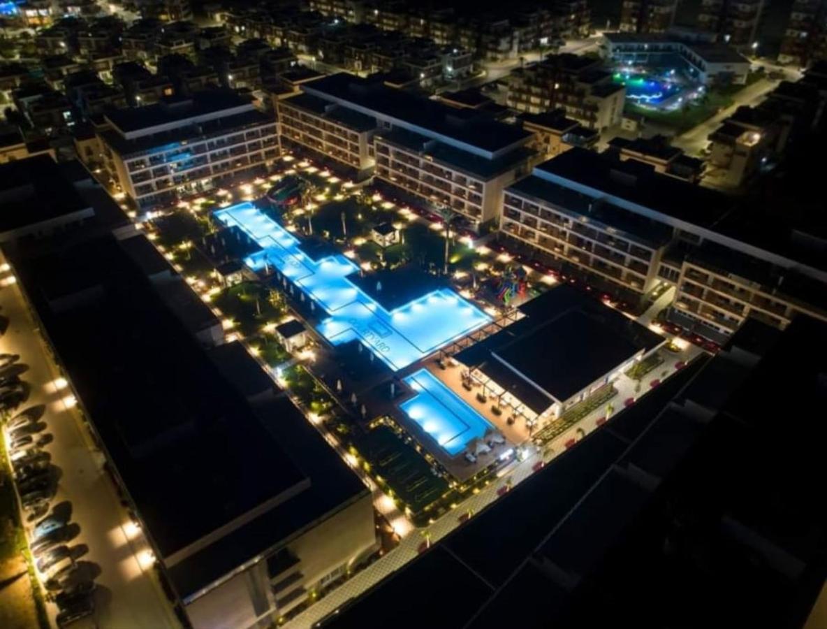 Courtyard Long Beach Holiday Resort Iskele District  외부 사진