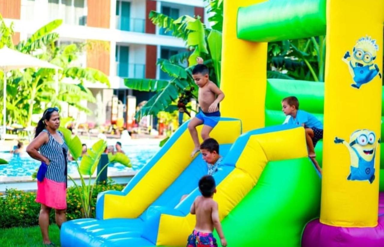 Courtyard Long Beach Holiday Resort Iskele District  외부 사진